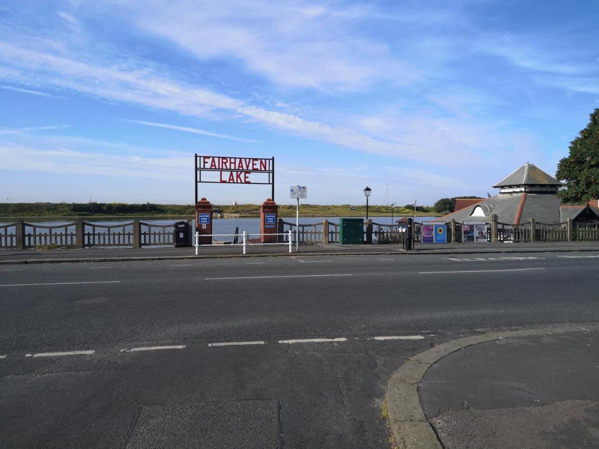 34 One Apartment Lytham St Annes Bagian luar foto