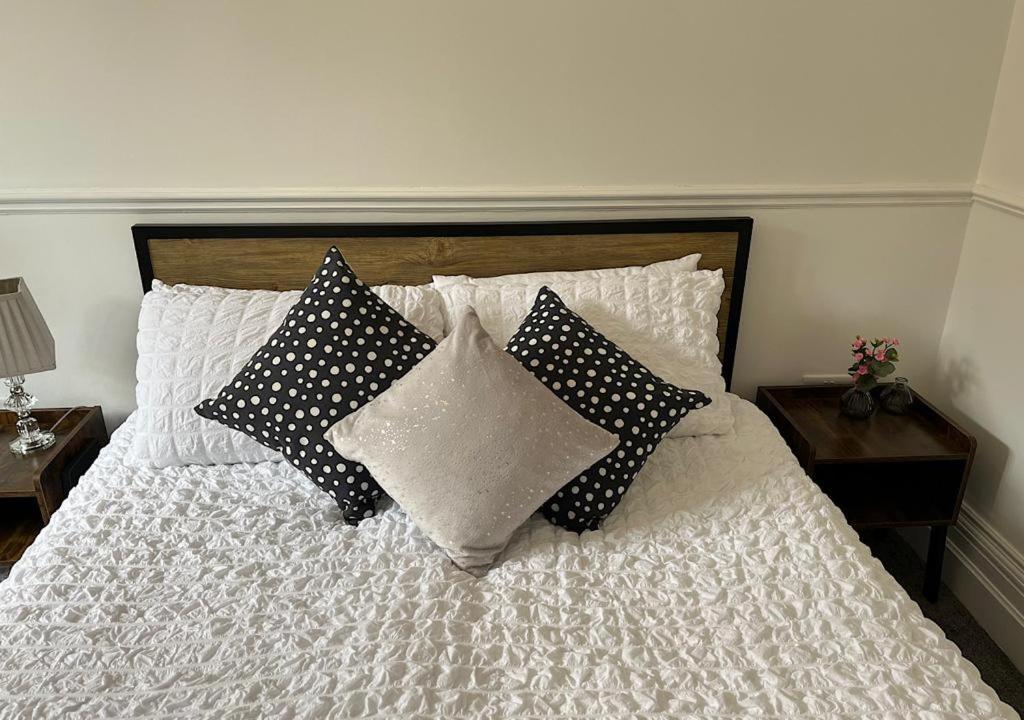 34 One Apartment Lytham St Annes Bagian luar foto